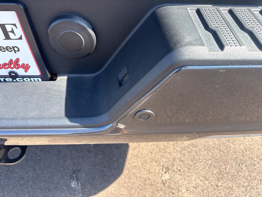 Used 2019 GMC Sierra 1500 AT4 w/ AT4 Premium Package AWD/4WD image 24