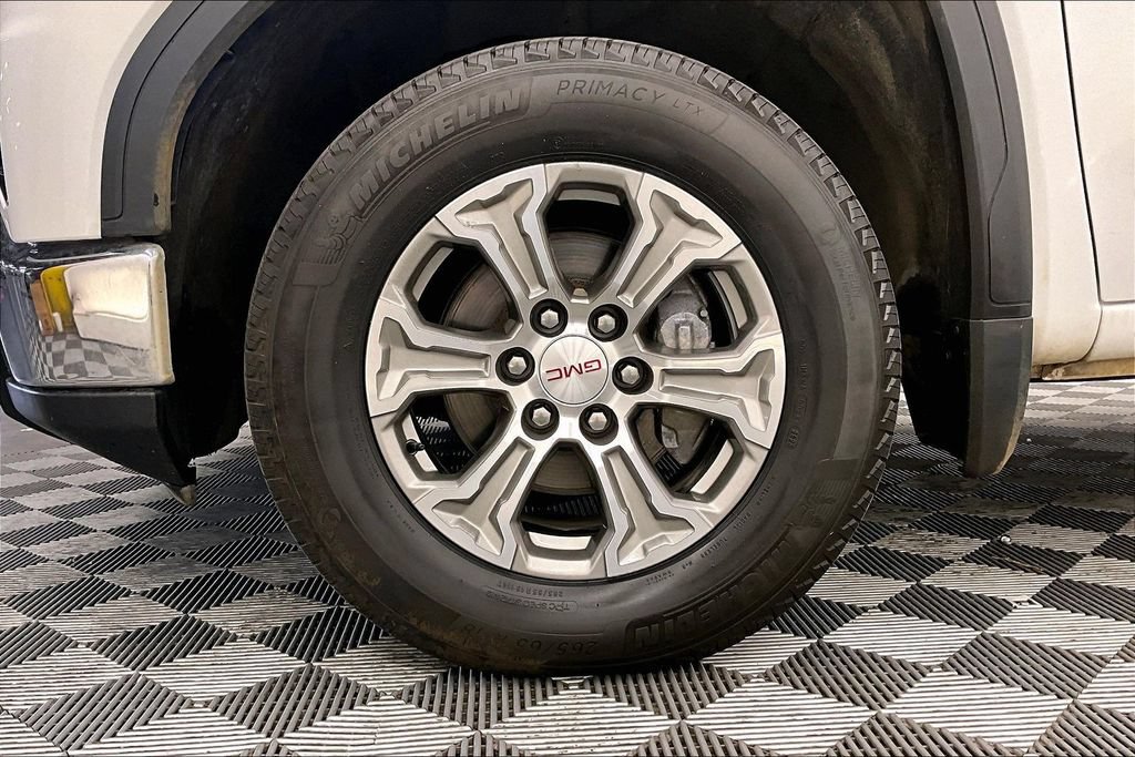 Used 2024 GMC Sierra 1500 SLT AWD/4WD image 8