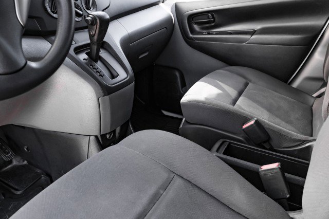 Used 2021 Nissan NV200 S image 31