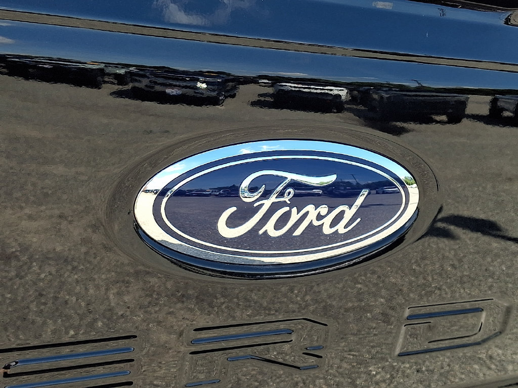 Used 2023 Ford F250 XLT w/ XLT Premium Package AWD/4WD image 32