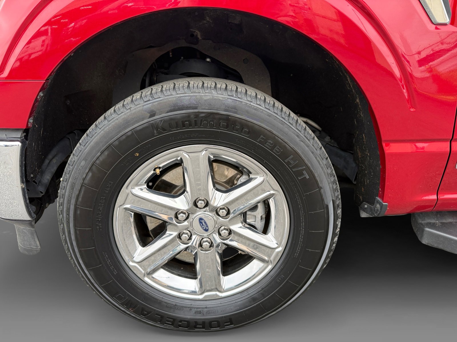 Used 2024 Ford F150 XLT w/ Equipment Group 302A MID image 9