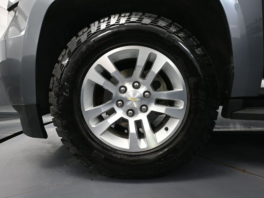 Used 2018 Chevrolet Tahoe LT w/ Skid Plate Package AWD/4WD image 20