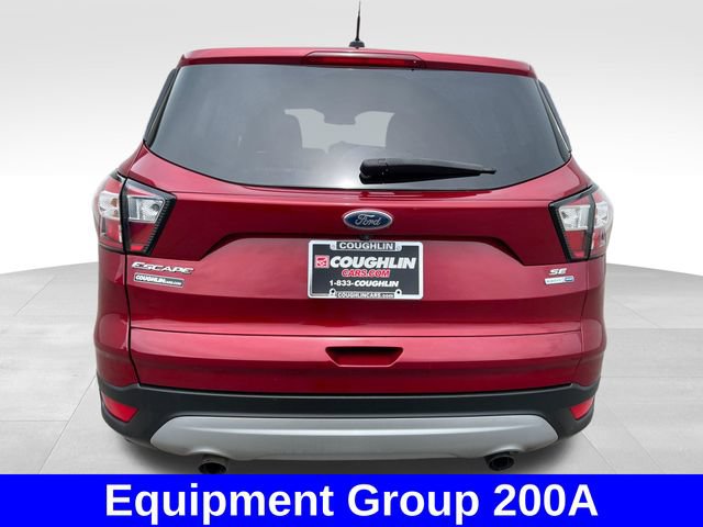 Used 2017 Ford Escape SE AWD/4WD image 4