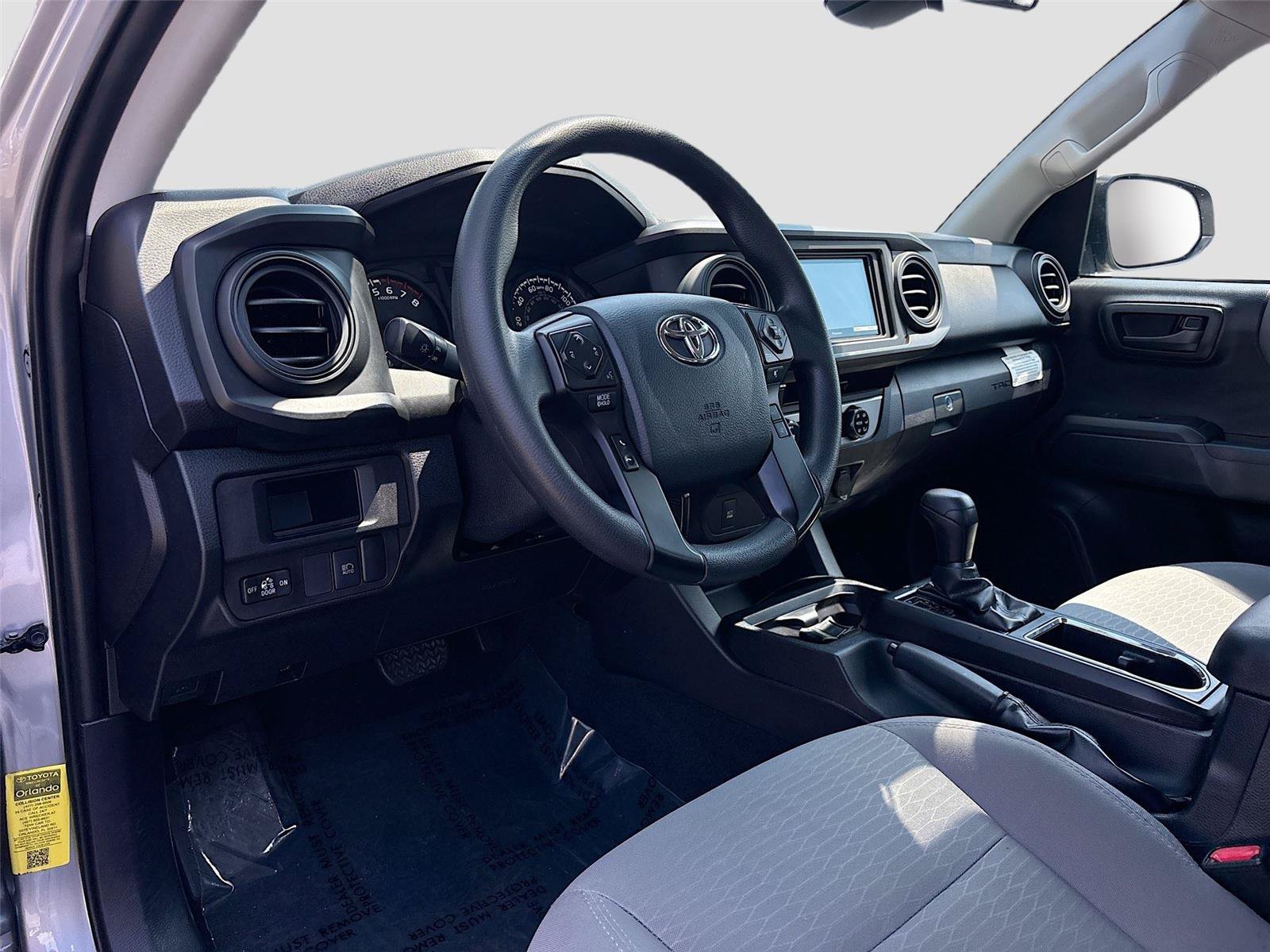 Used 2018 Toyota Tacoma SR RWD image 10
