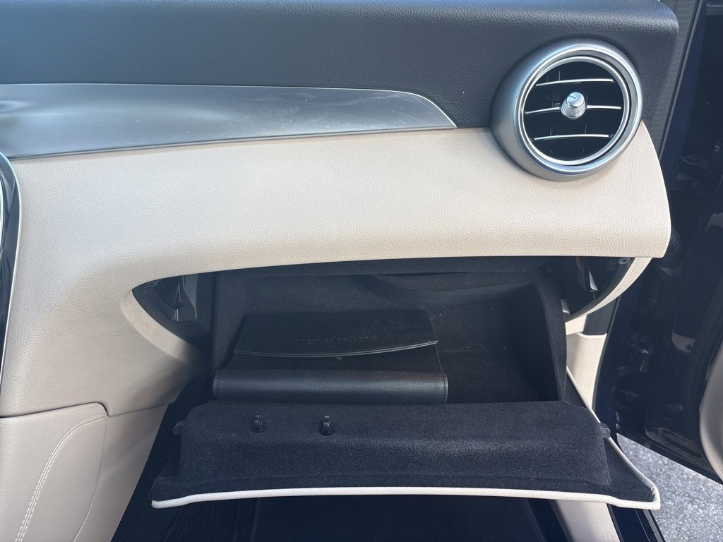 Used 2019 Mercedes-Benz GLC 300 4MATIC image 29