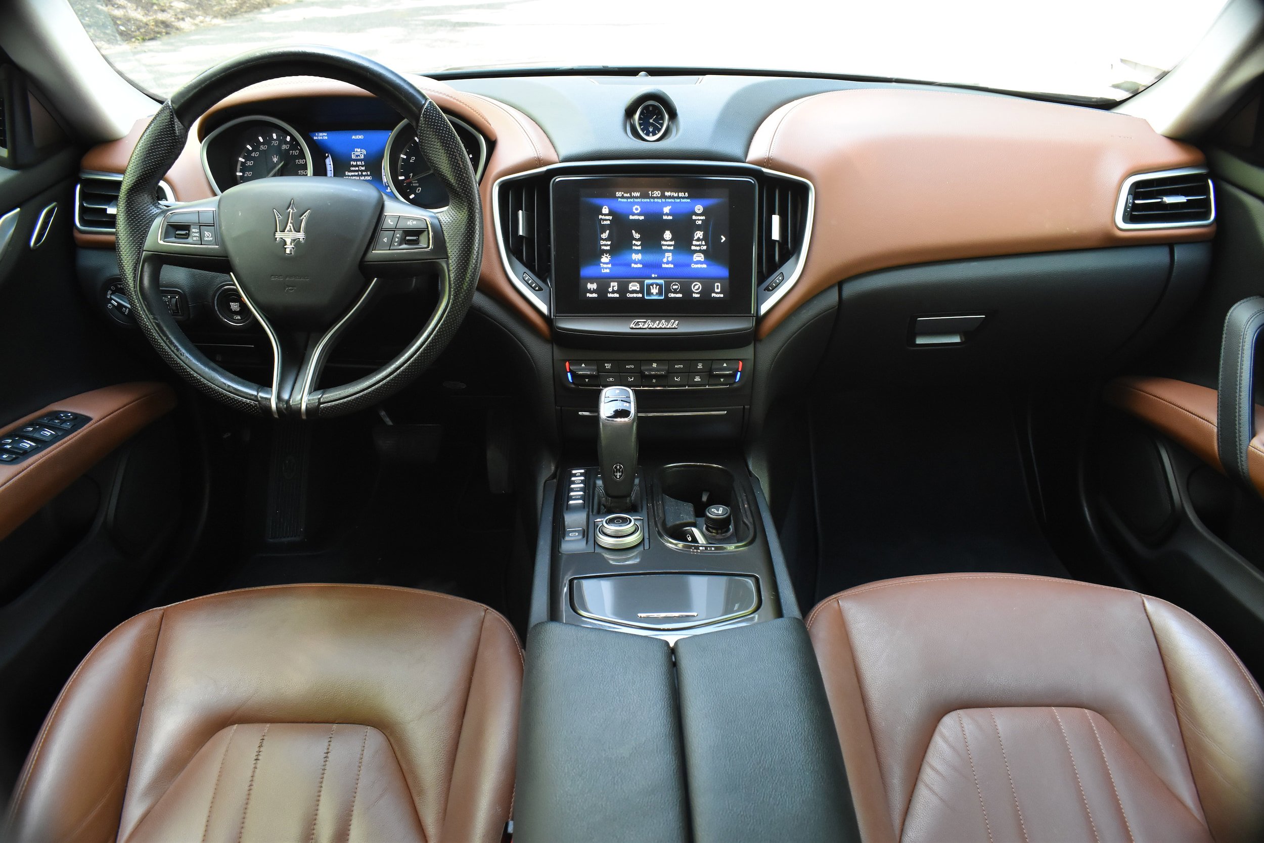 Used 2020 Maserati Ghibli RWD image 28