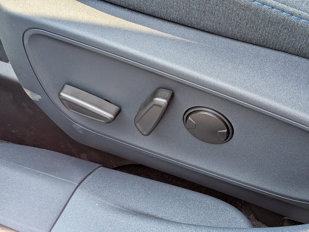 New 2025 Ford Maverick XLT w/ XLT Luxury Package image 19