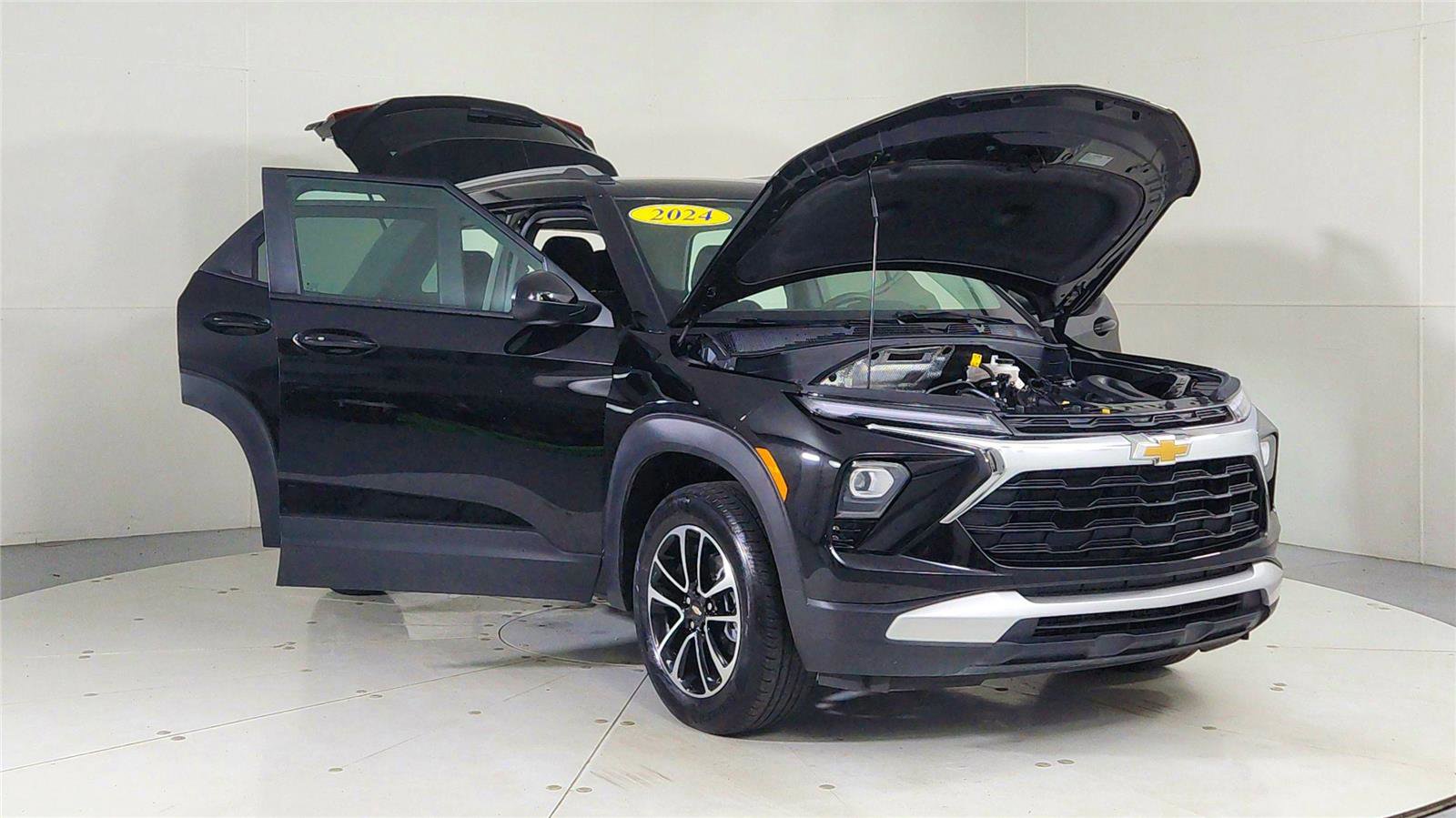 Used 2024 Chevrolet TrailBlazer LT image 9