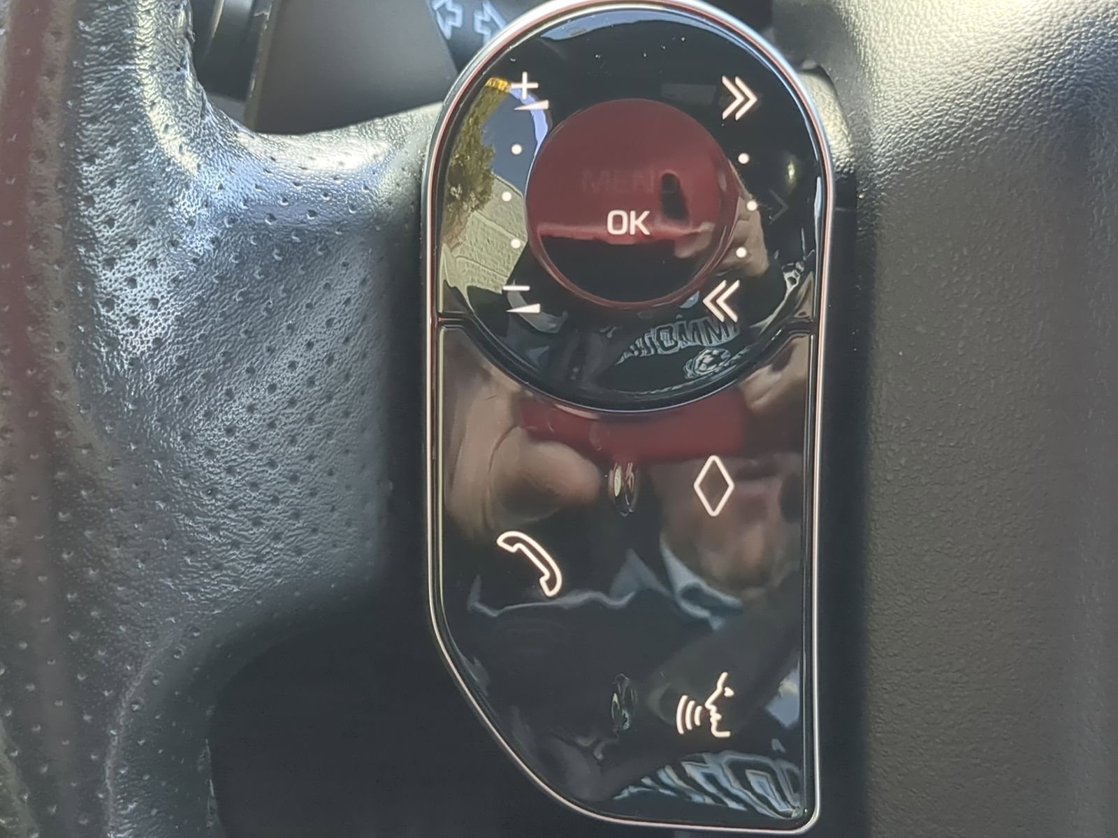 Used 2018 Land Rover Range Rover Sport Supercharged image 13