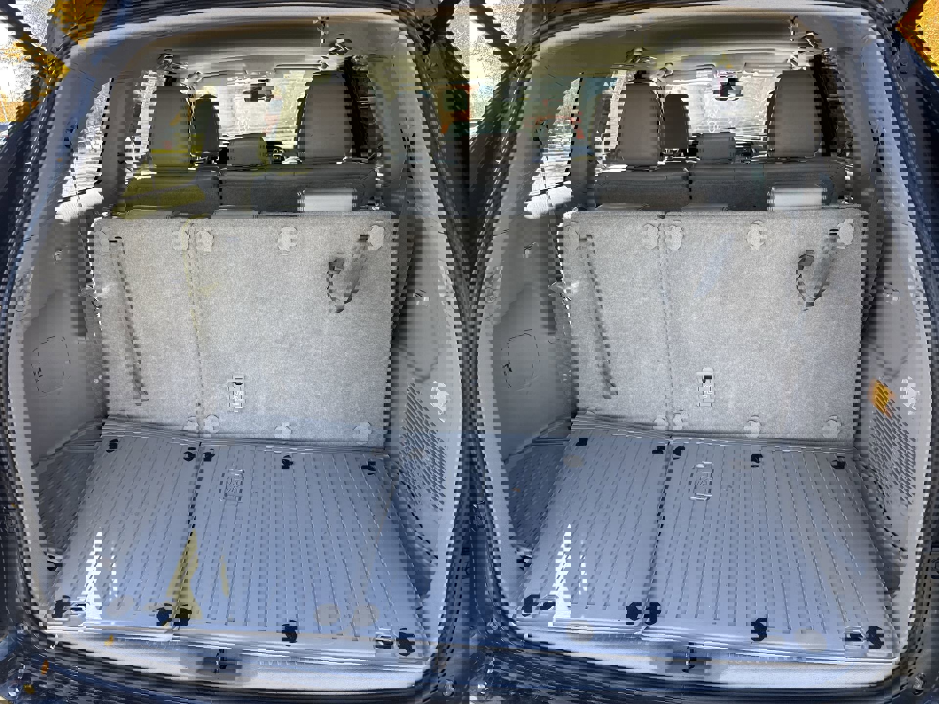 Used 2018 Toyota Highlander XLE image 33