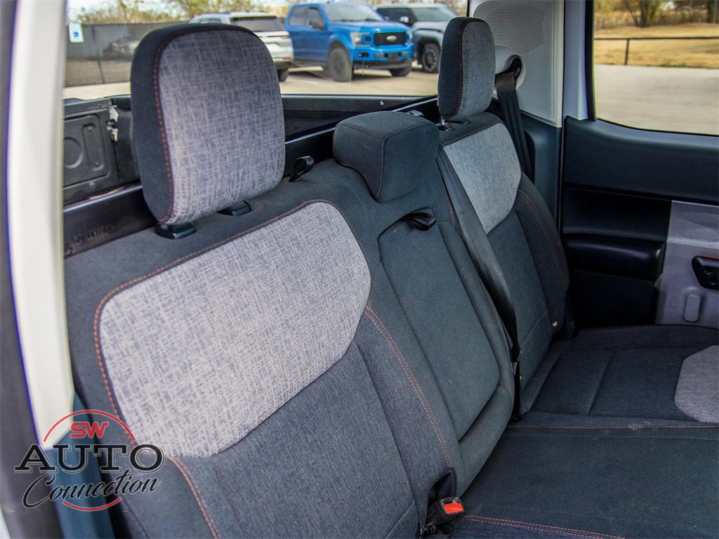 Used 2024 Ford Maverick XLT w/ Equipment Group 300A Standard image 19