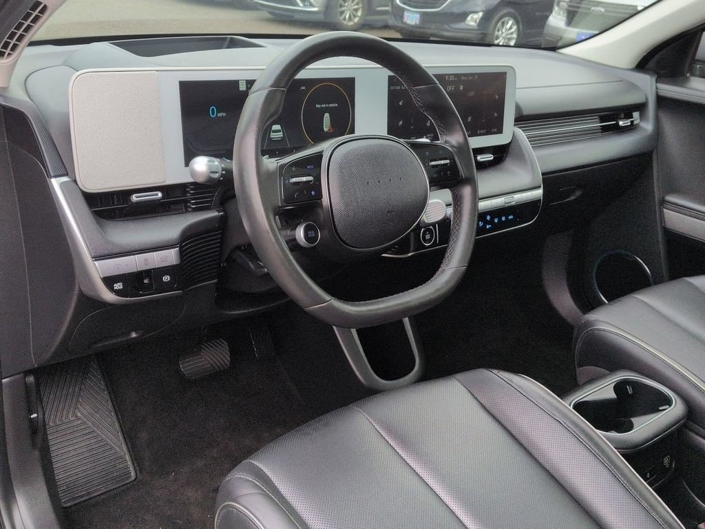 Used 2024 Hyundai Ioniq 5 Limited AWD/4WD image 12