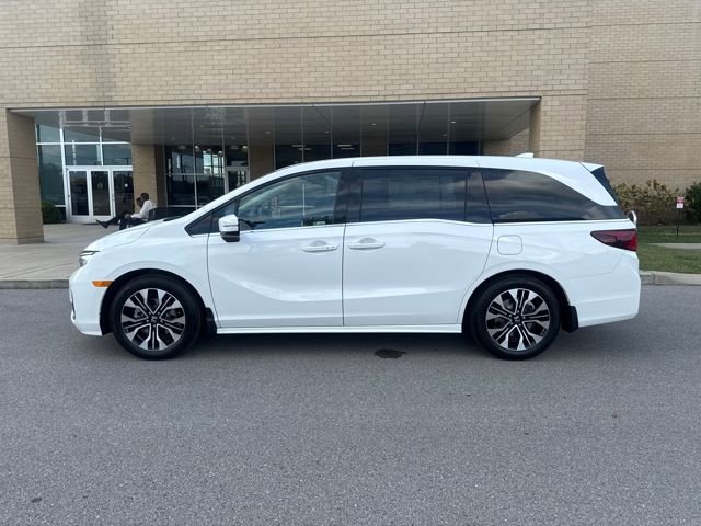 New 2026 Honda Odyssey Elite 360° Tour