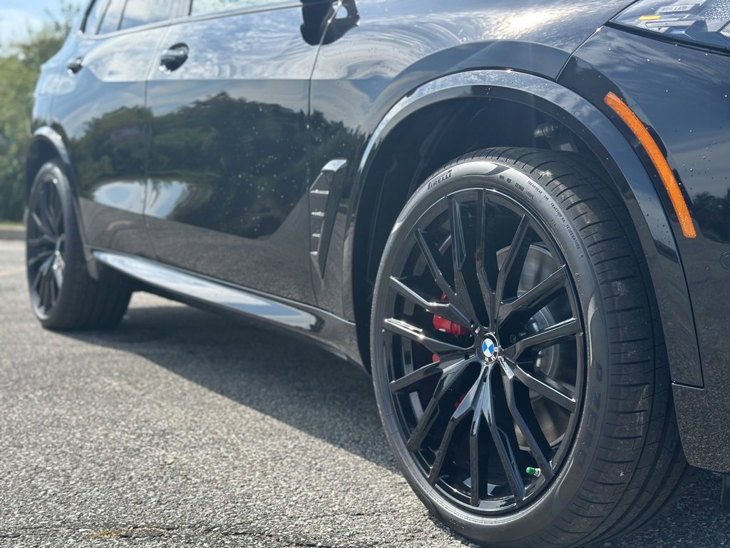 New 2026 BMW X5 M60i image 9