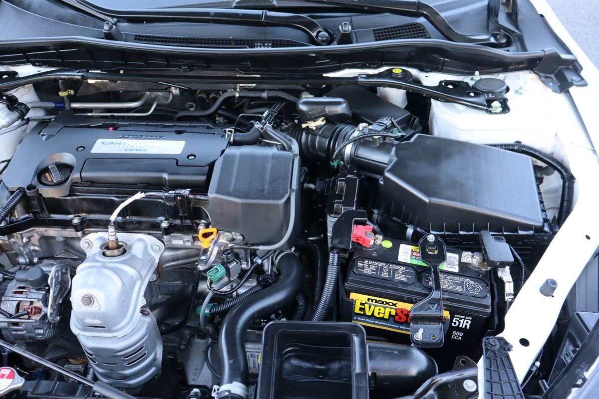 Used 2015 Honda Accord EX-L image 40