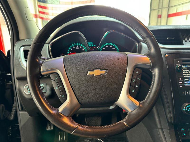 Used 2017 Chevrolet Traverse LT AWD/4WD image 20