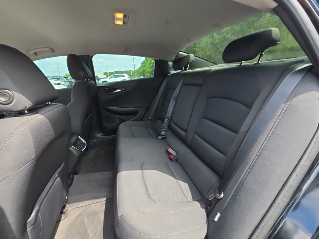 Used 2018 Chevrolet Malibu LT w/ Driver Confidence Package FWD image 22