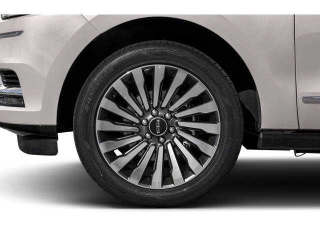 Used 2019 Lincoln Navigator Reserve AWD/4WD image 11