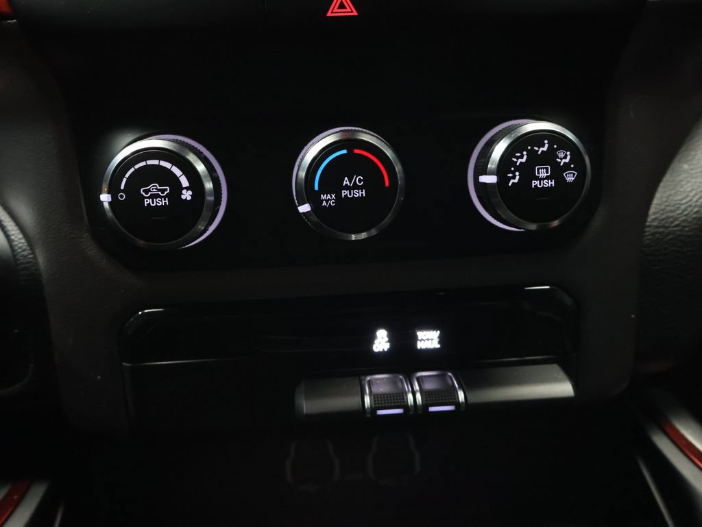 Used 2019 RAM 1500 Rebel AWD/4WD image 28