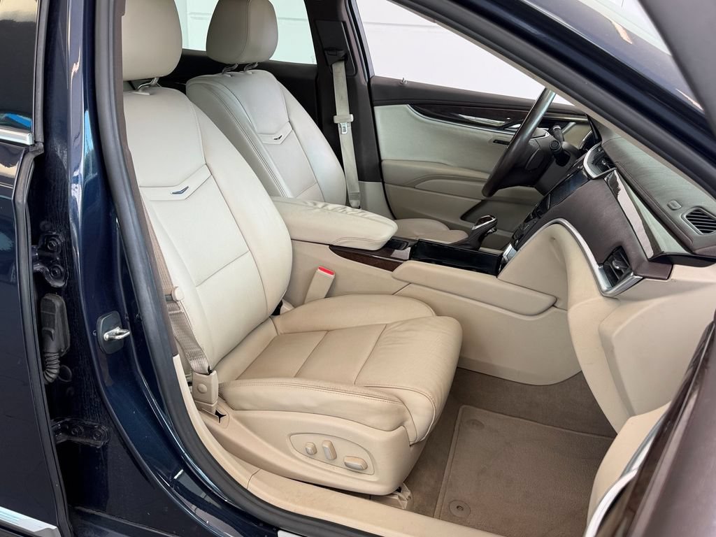 Used 2015 Cadillac XTS Luxury w/ Driver Awareness Package FWD image 18
