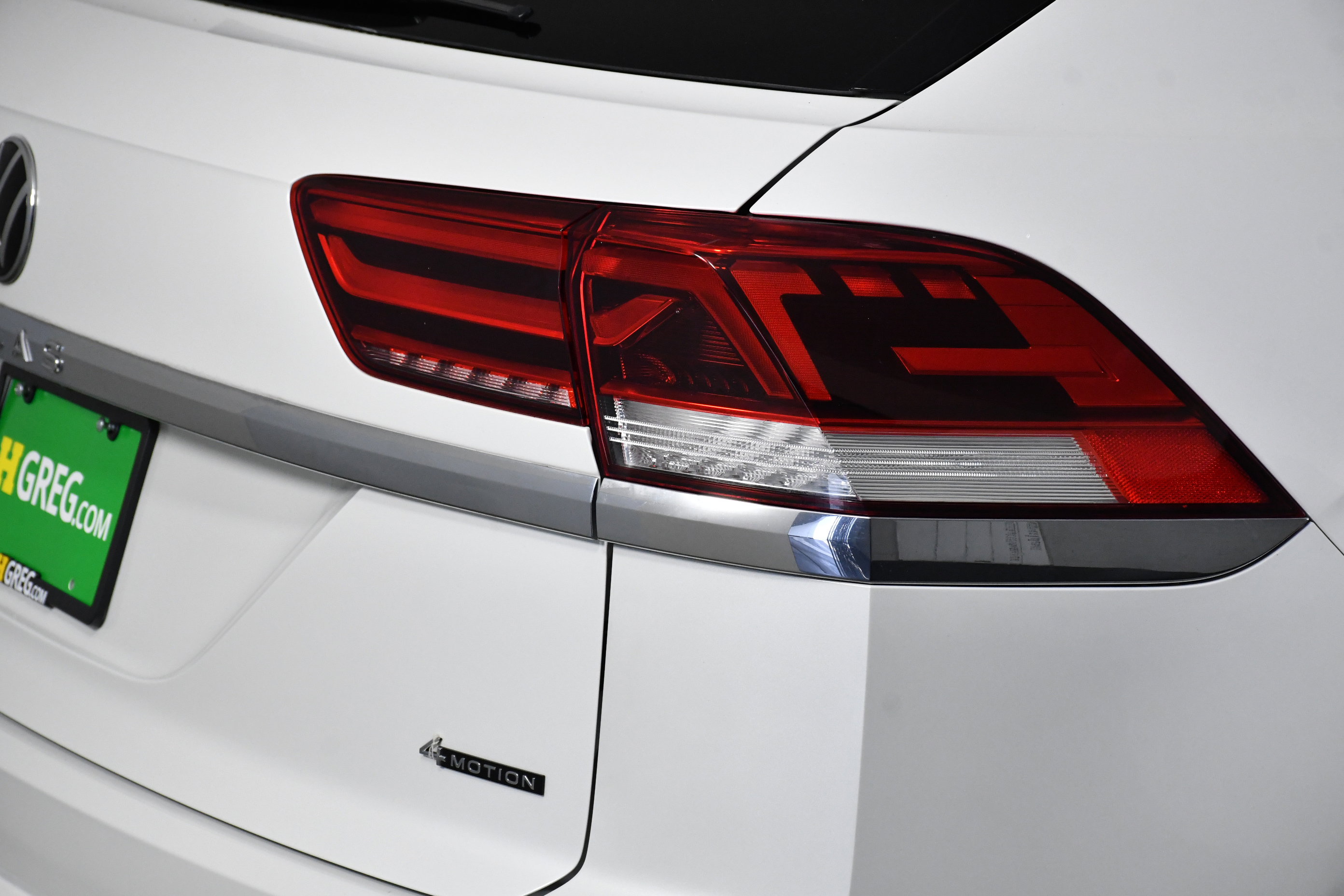 Used 2023 Volkswagen Atlas Cross Sport SEL image 30