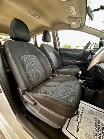 Used 2017 Nissan Versa Note SV image 9