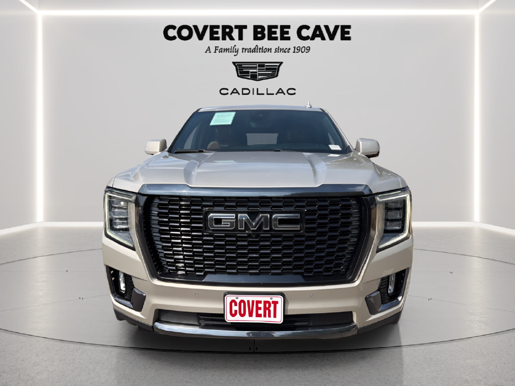 Used 2023 GMC Yukon Denali Ultimate AWD/4WD image 2