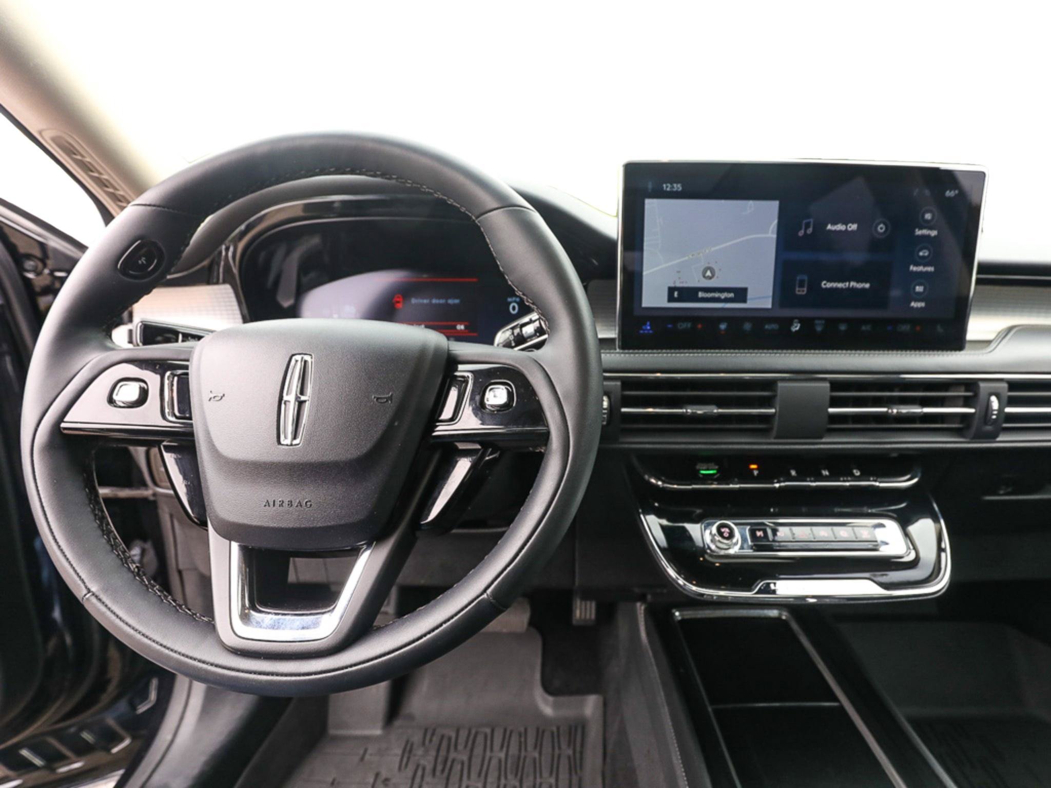 Certified 2024 Lincoln Corsair AWD w/ Equipment Group 101A image 6
