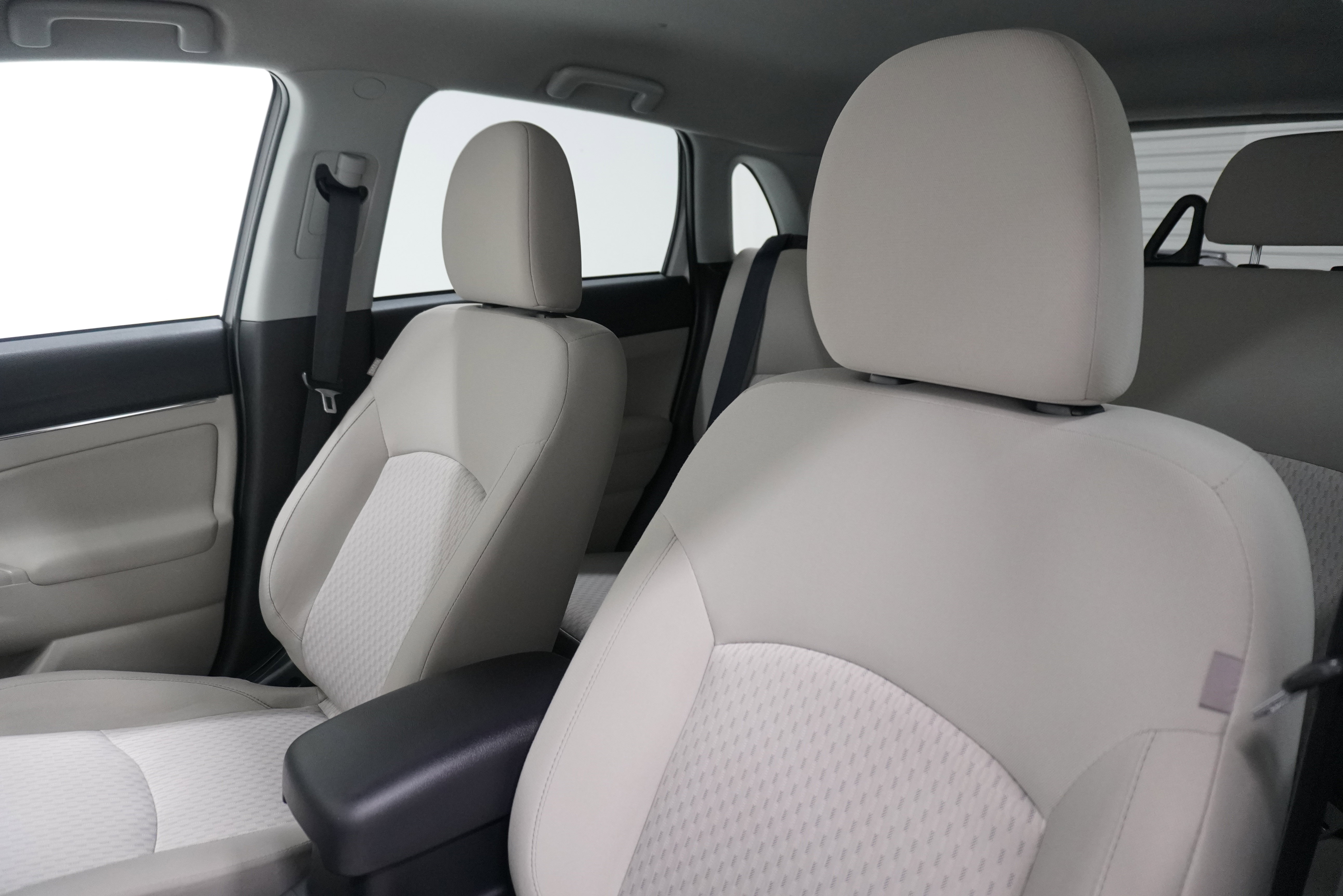 Used 2016 Mitsubishi Outlander Sport FWD image 9