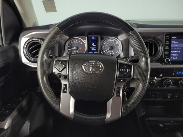 Used 2022 Toyota Tacoma SR5 AWD/4WD image 22