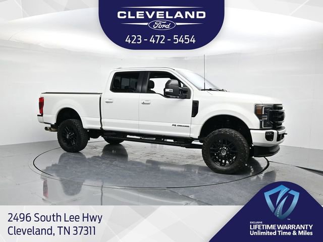 Used 2022 Ford F250 Lariat w/ Black Appearance Package image 3