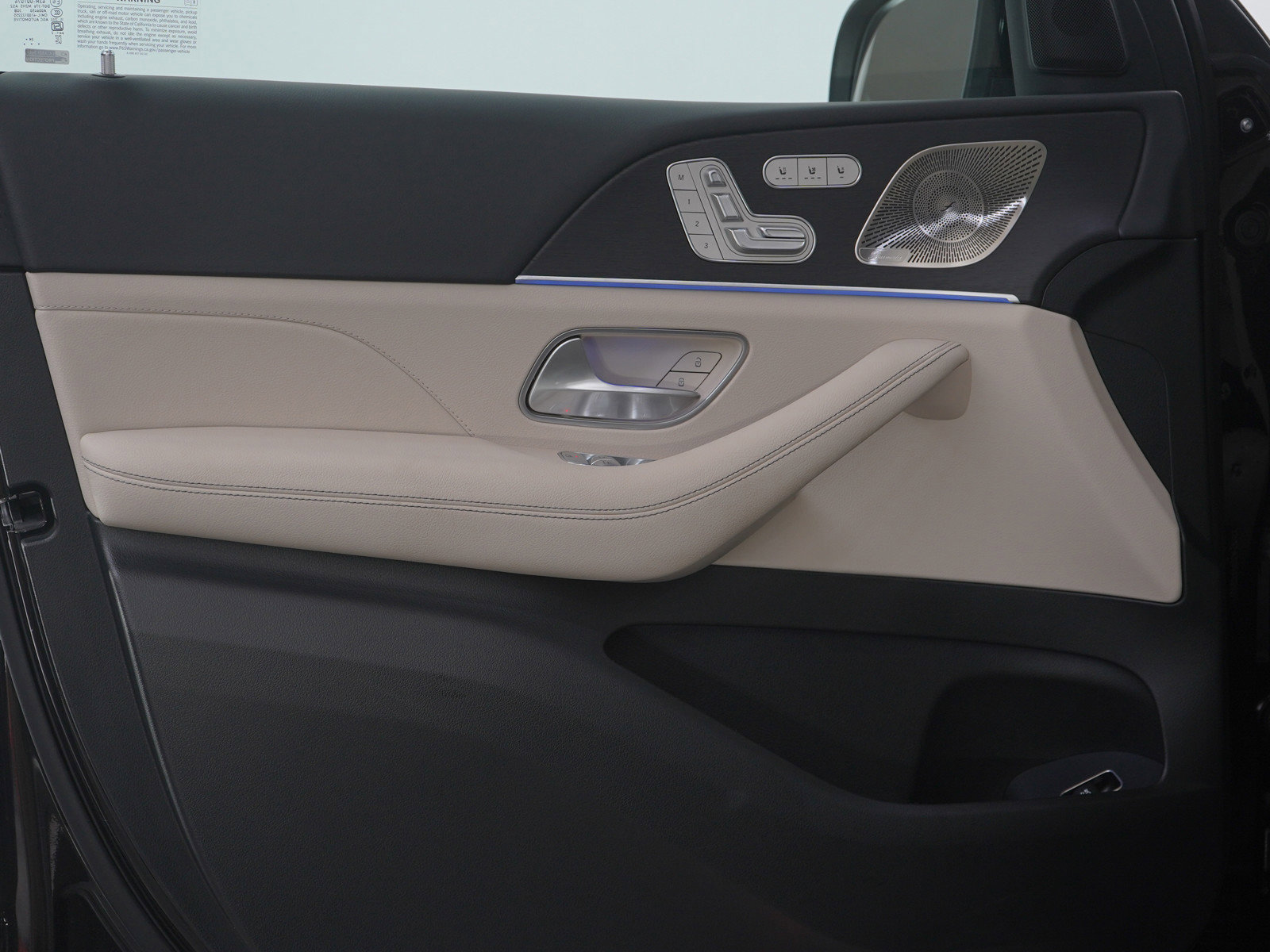 Used 2025 Mercedes-Benz GLS 450 GLS 450 image 25