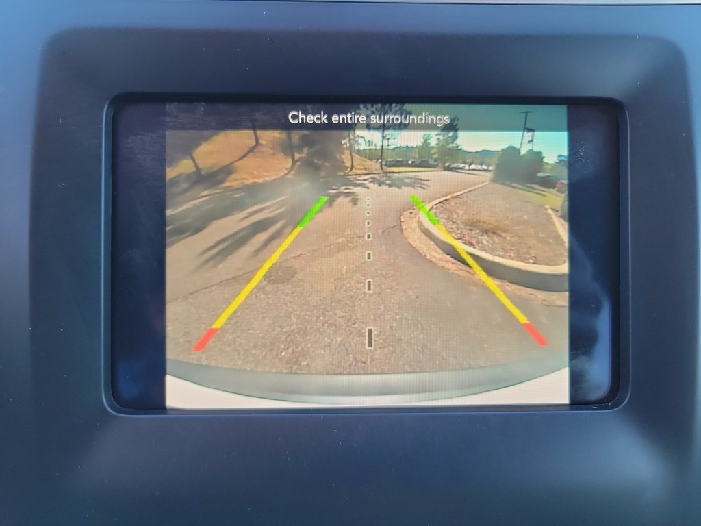 Used 2020 Jeep Cherokee Latitude Plus FWD image 20