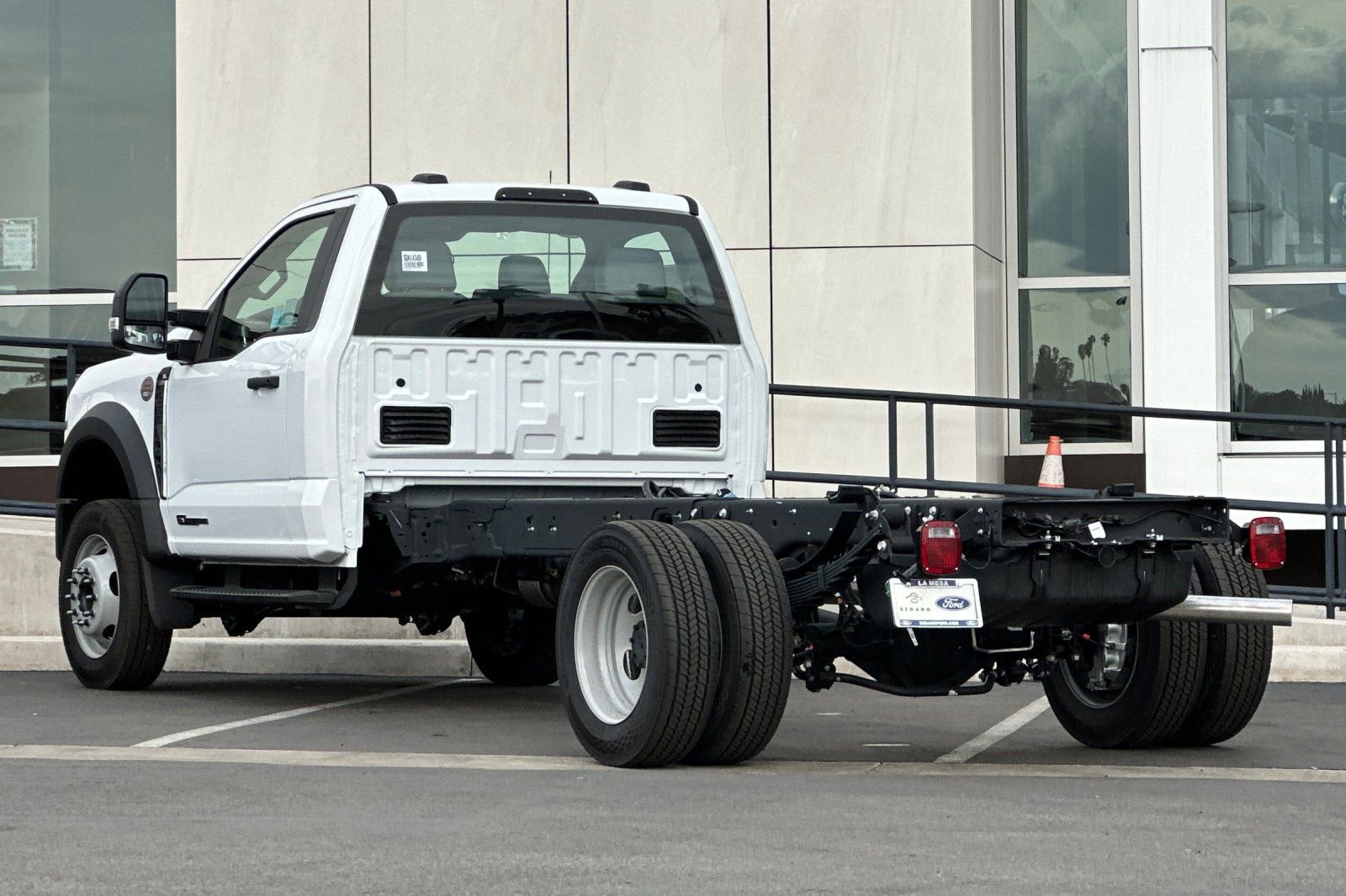 New 2025 Ford F450 XL RWD image 5