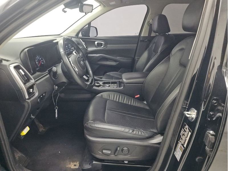 Used 2021 Kia Sorento S w/ Panoramic Sunroof Package image 11
