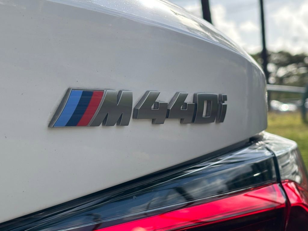 Used 2023 BMW M440i Convertible w/ Premium Package RWD image 13
