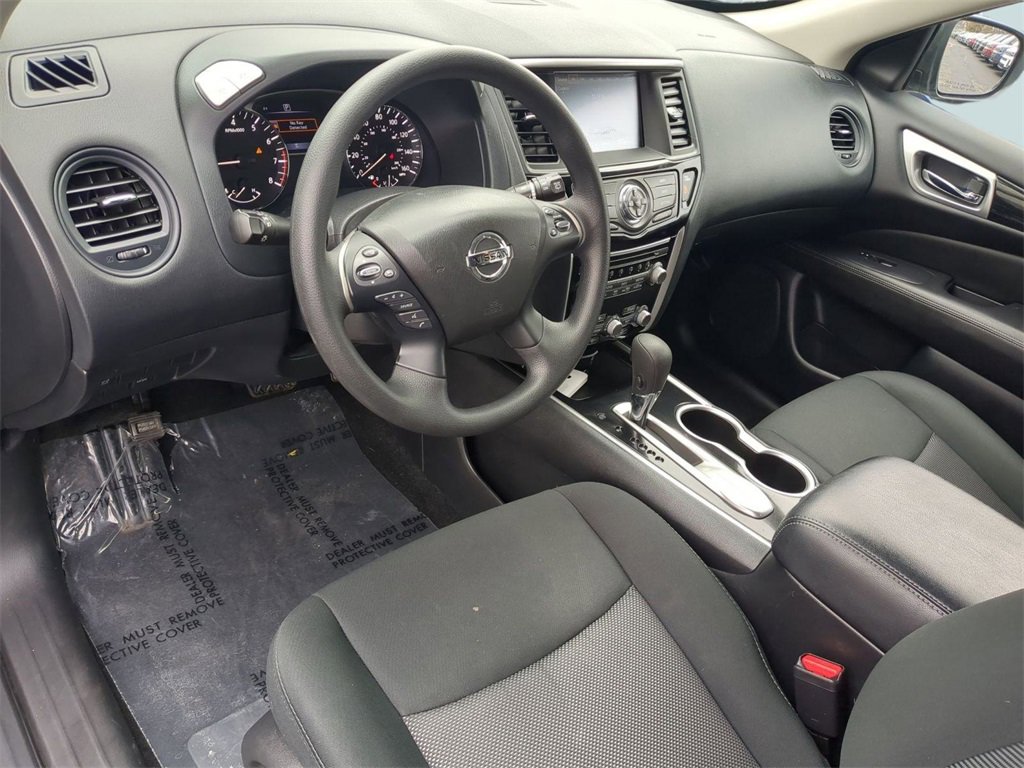 Used 2020 Nissan Pathfinder S image 13