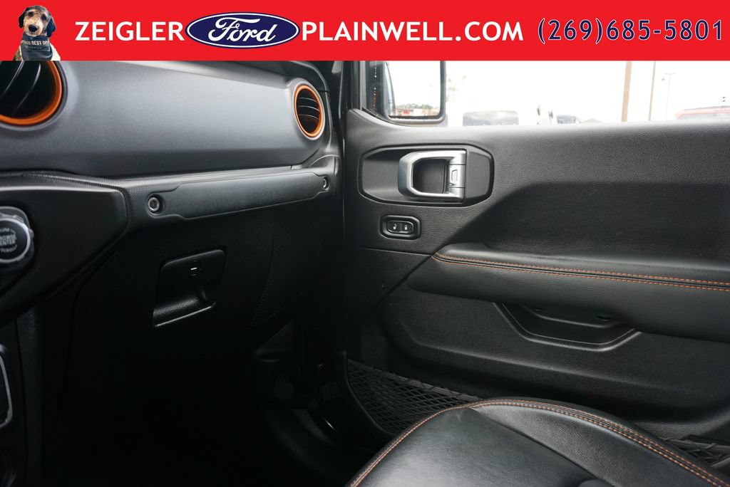 Used 2022 Jeep Gladiator Mojave w/ Cold Weather Group AWD/4WD image 31