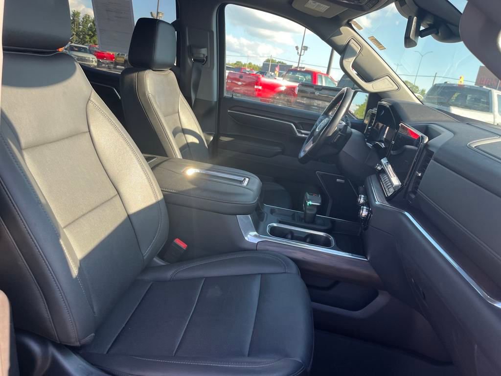 Used 2022 GMC Sierra 1500 SLT w/ SLT Premium Plus Package image 29