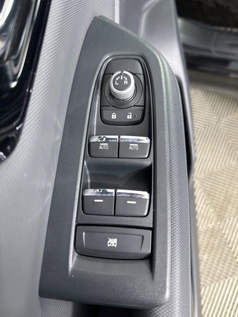 Used 2025 Subaru Forester Limited image 24