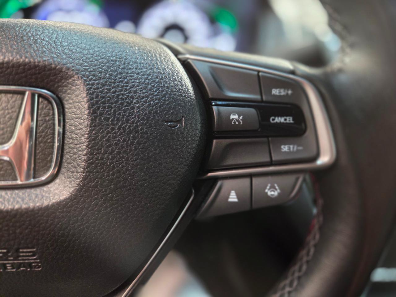 Used 2022 Honda Accord Sport image 36