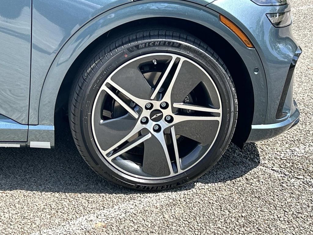 New 2026 Genesis GV60 Performance image 9