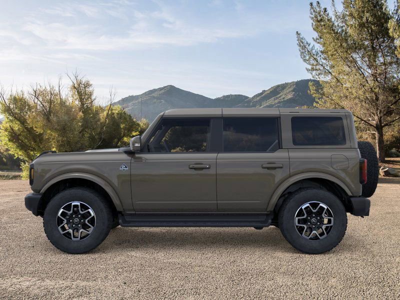 New 2025 Ford Bronco Outer Banks image 3