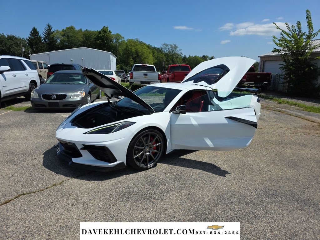 Used 2020 Chevrolet Corvette Stingray Premium Cpe w/ 3LT Preferred Equipment Group RWD image 26