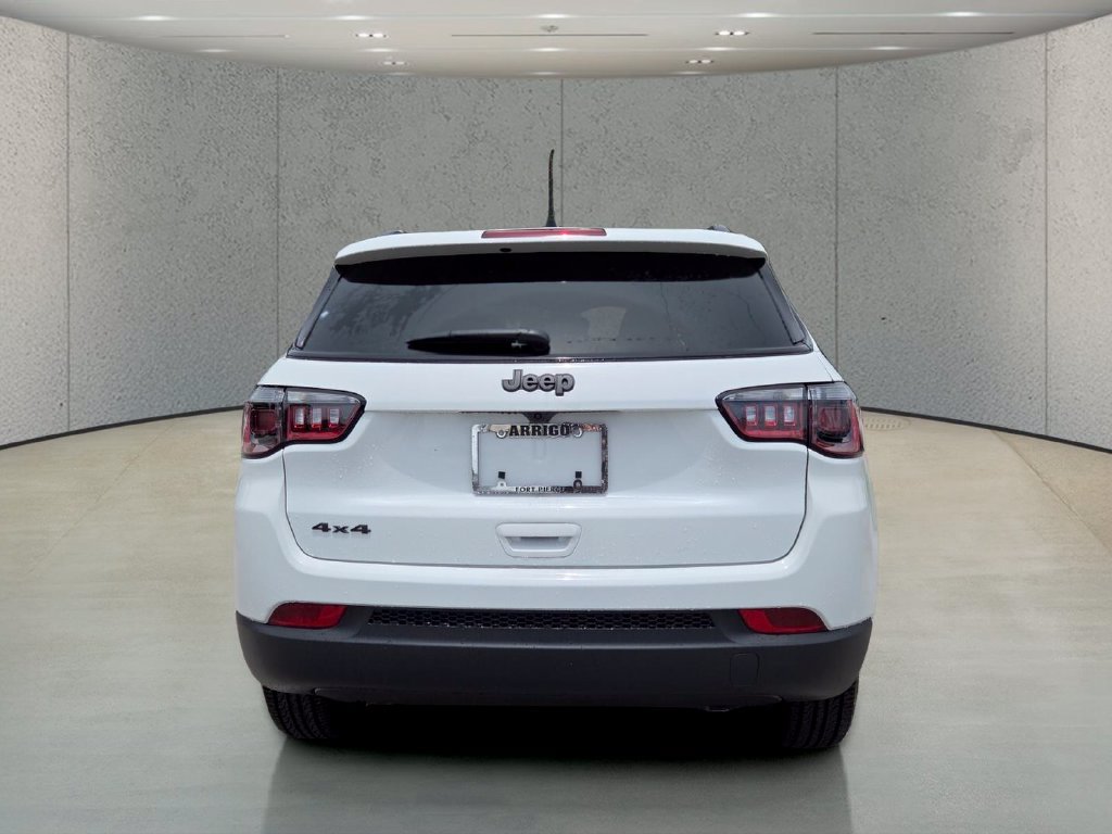 New 2026 Jeep Compass Latitude AWD/4WD image 6