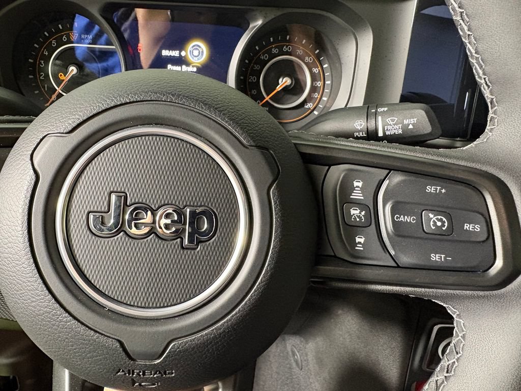 Used 2025 Jeep Gladiator Rubicon AWD/4WD image 22