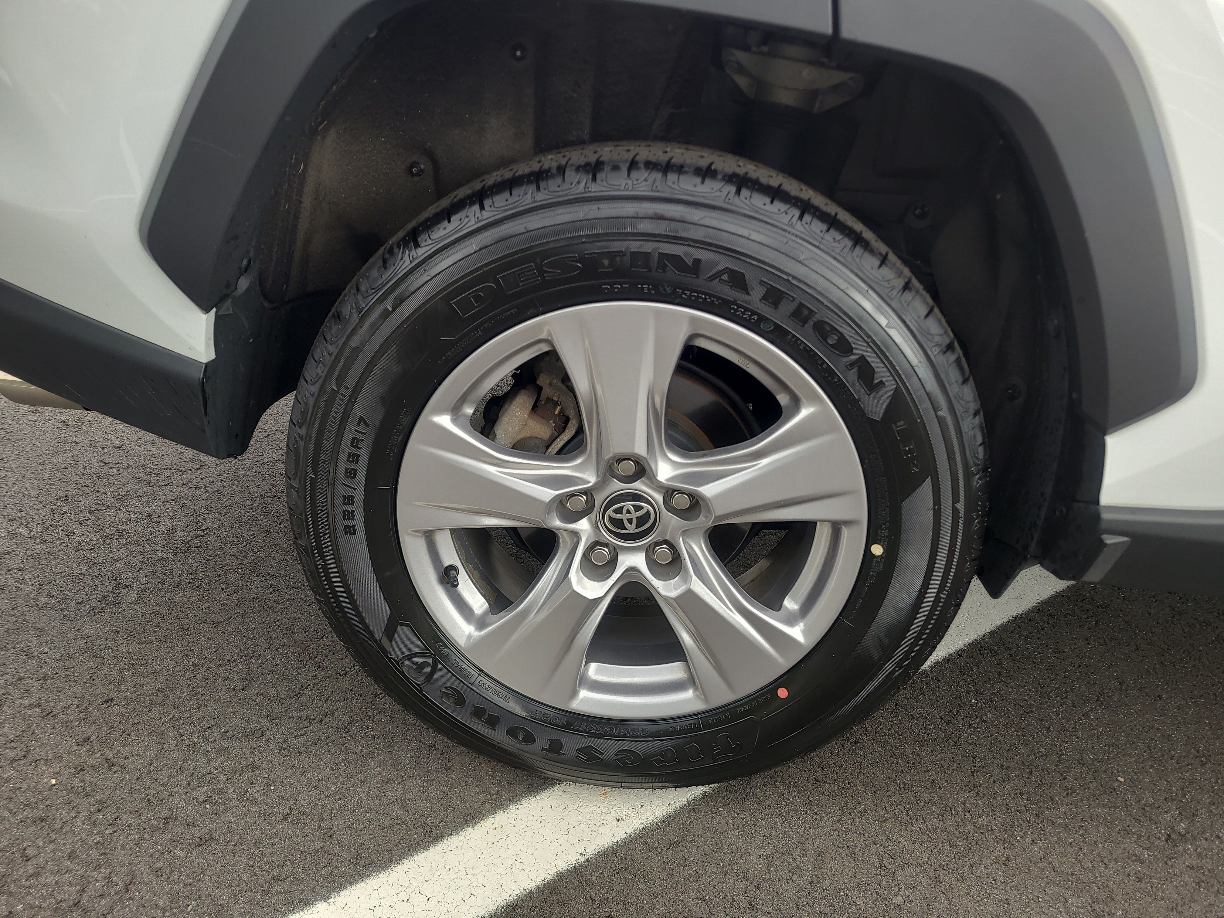 Certified 2025 Toyota RAV4 XLE AWD/4WD image 11