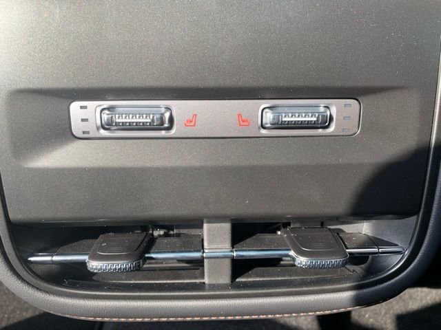 New 2025 Lincoln Nautilus Reserve image 19