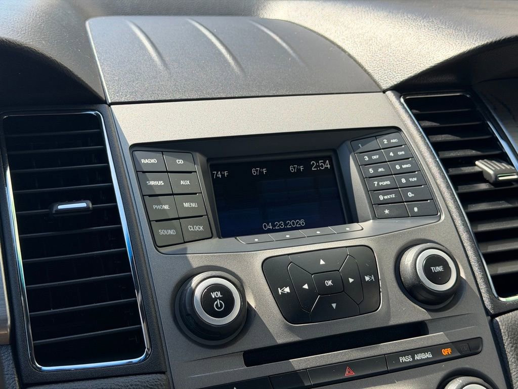 Used 2019 Ford Taurus SEL FWD image 13