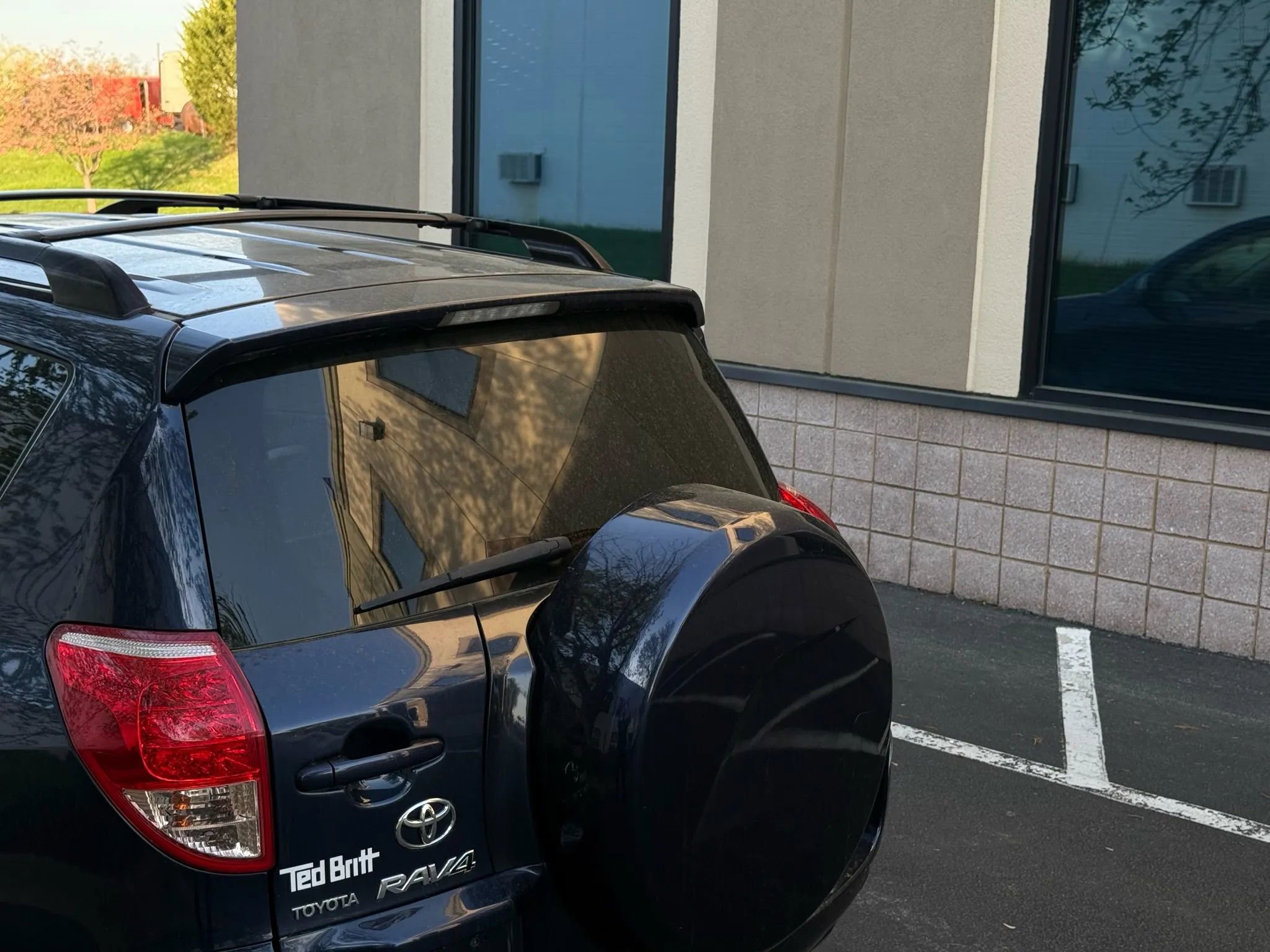 Used 2007 Toyota RAV4 Limited image 14